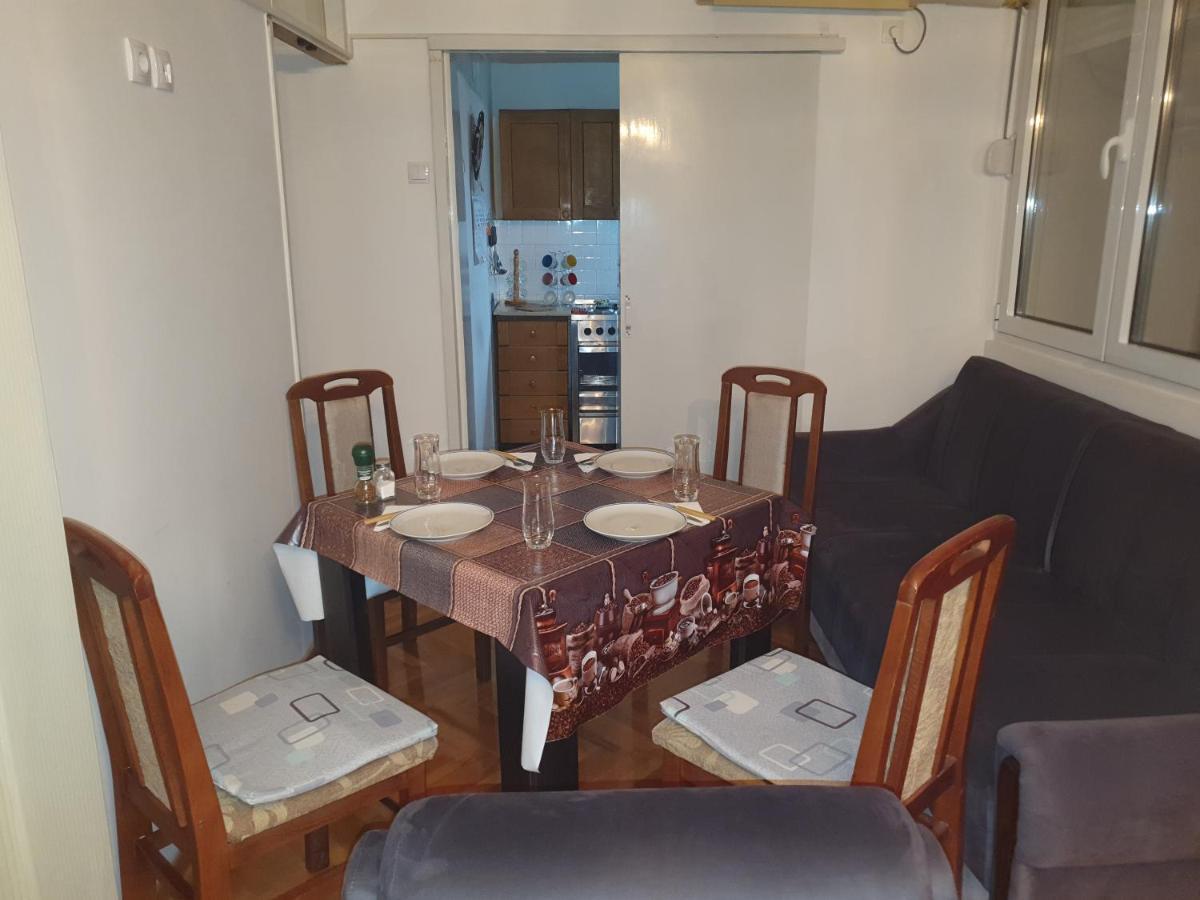 Apartman Centar Lux 皮罗特 外观 照片