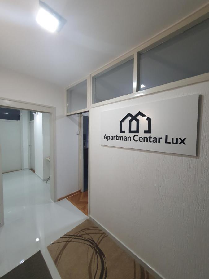Apartman Centar Lux 皮罗特 外观 照片