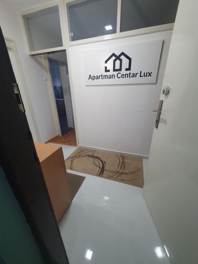 Apartman Centar Lux 皮罗特 外观 照片