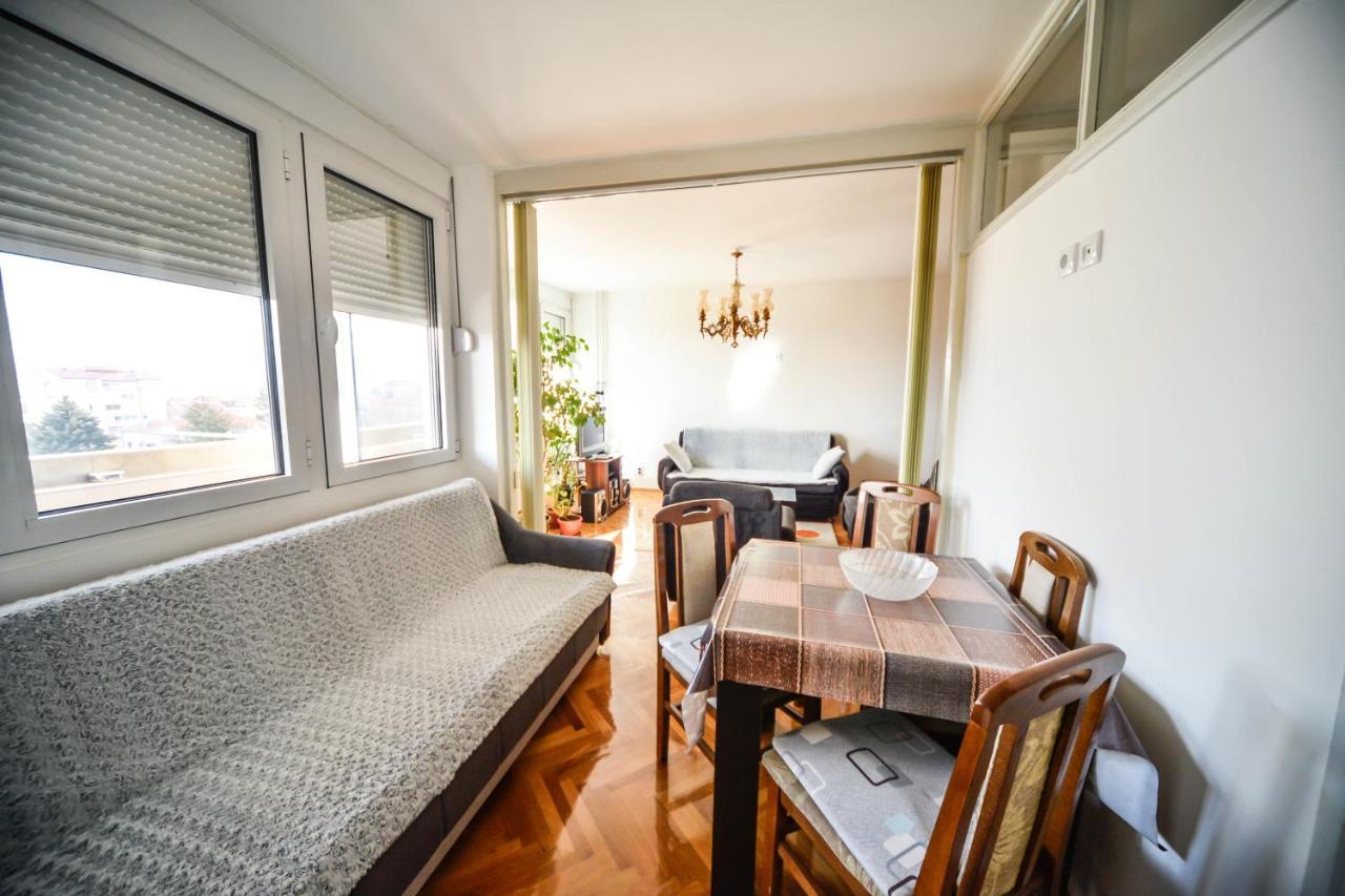 Apartman Centar Lux 皮罗特 外观 照片